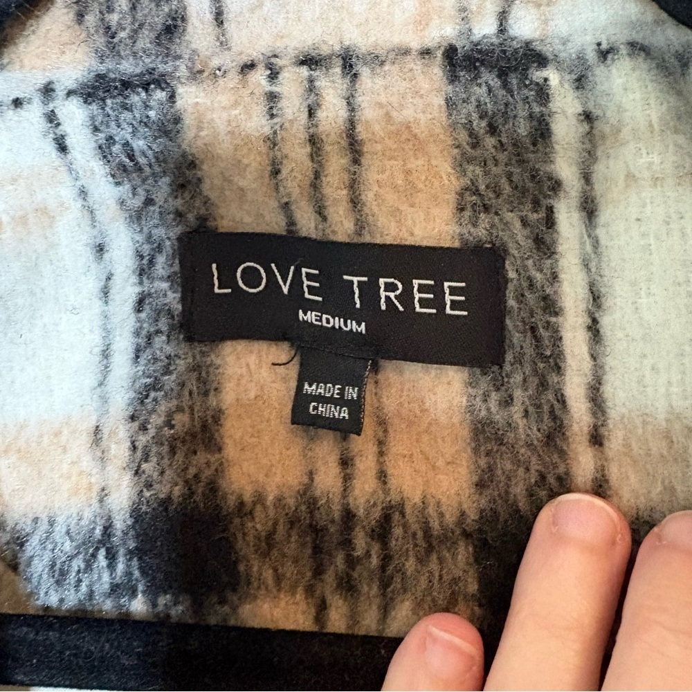 Love Tree Plaid Button-Up Shacket in Cream and Tan Medium - Picture 3 of 8